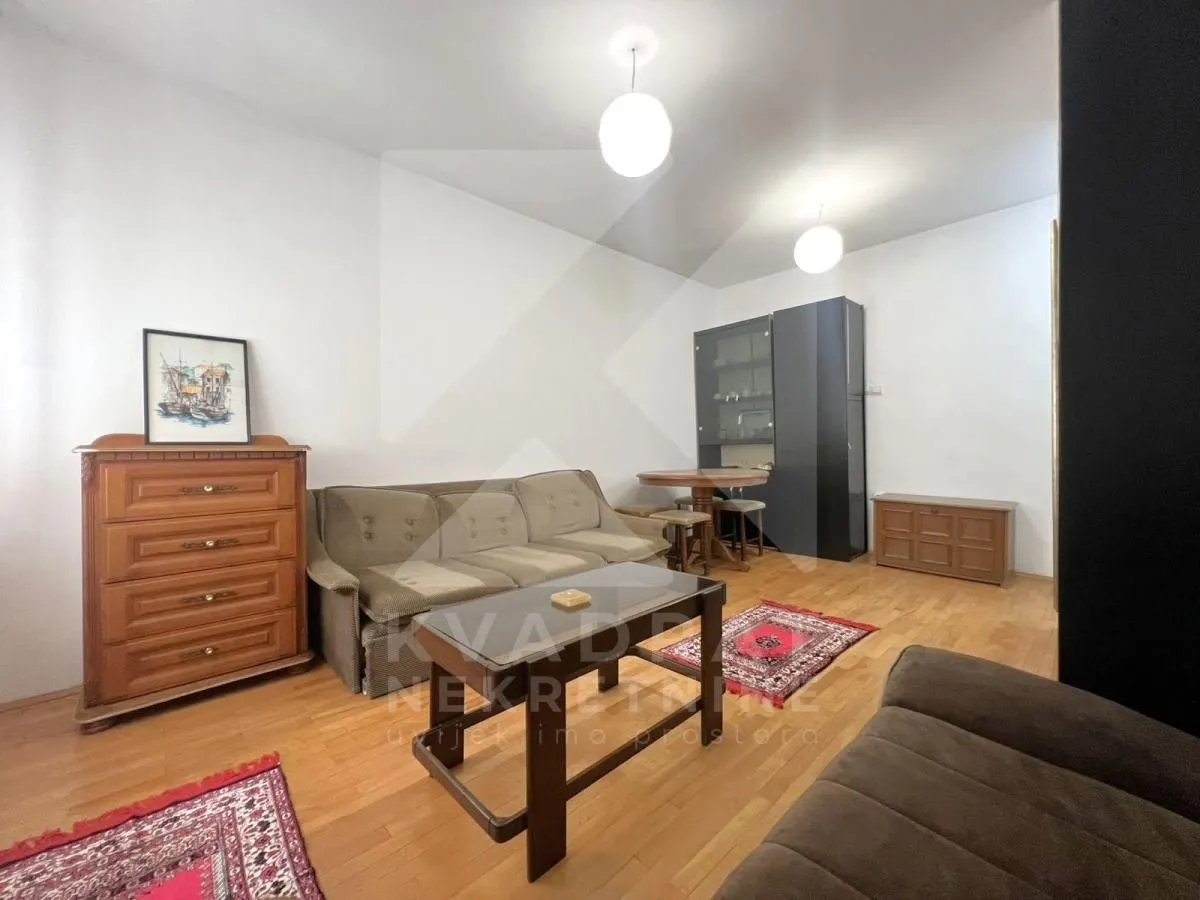 Rent, studio apartment, 25m², Centar, Podgorica