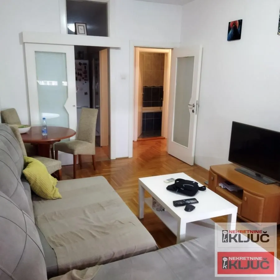 Prodaja, dvosoban stan, 44m², Socijalno, Novi Sad Sve Podlokacije