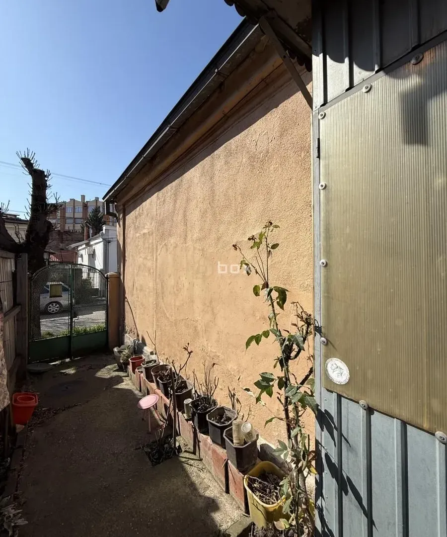Prodaja, kuća, 59m², Medijana, Niš