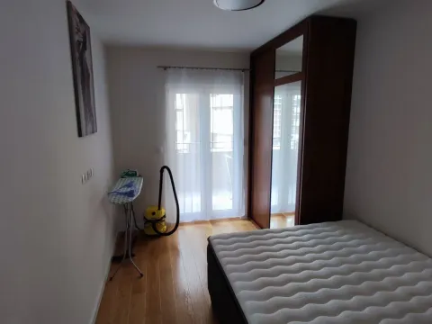 Rent, one bedroom apartment, 47m², Central Point, Podgorica - image 8