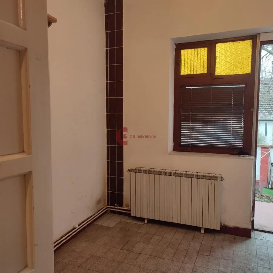 Prodaja, kuća, 202m², Mali Radanovac, Subotica