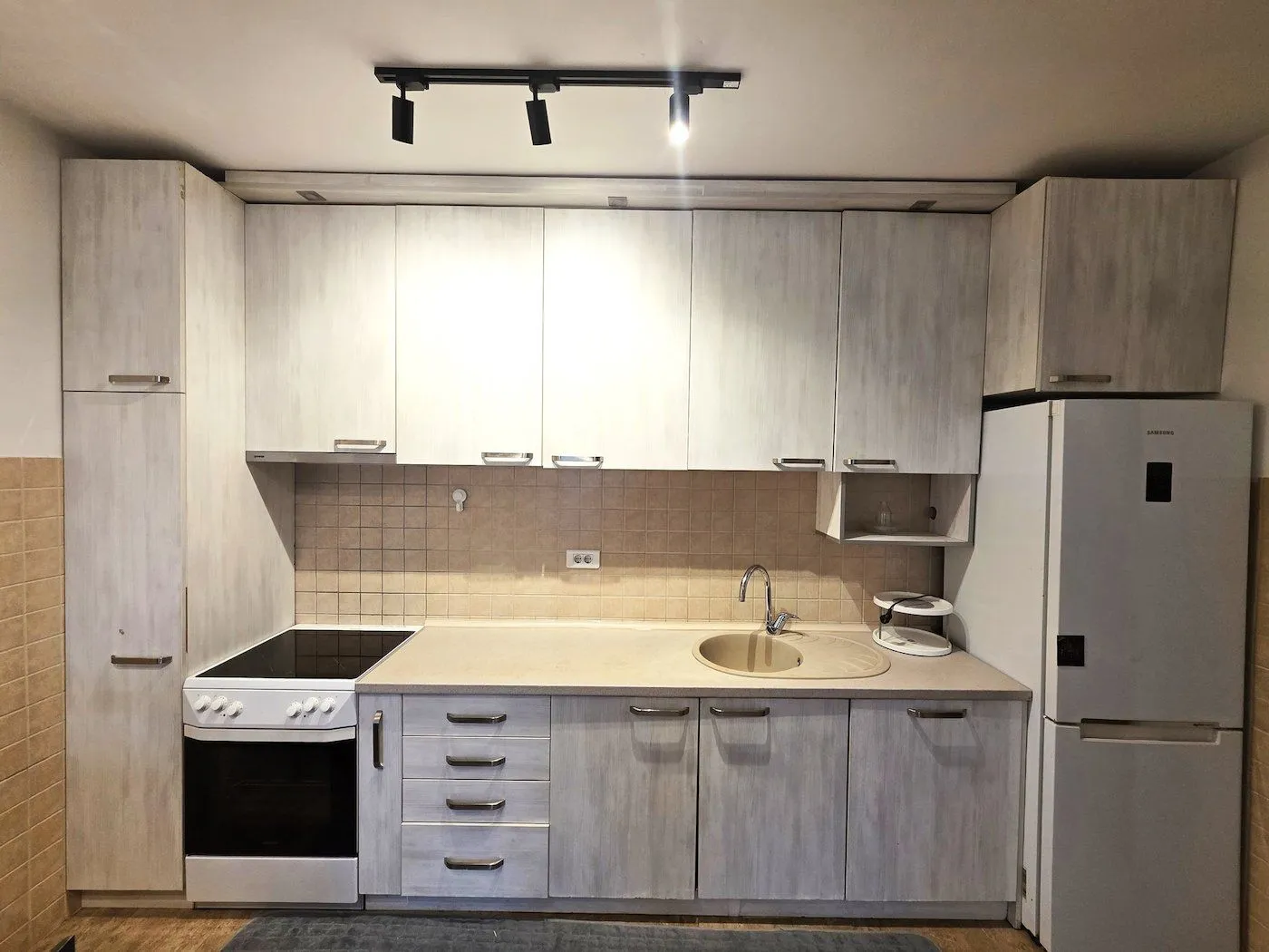 Rent, apartment, 67m², Stari Aerodrom, Podgorica
