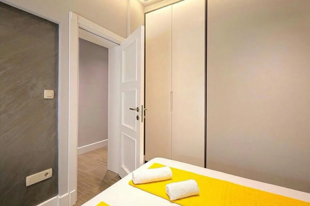 Rent, one bedroom apartment, 44m², Centar, Budva