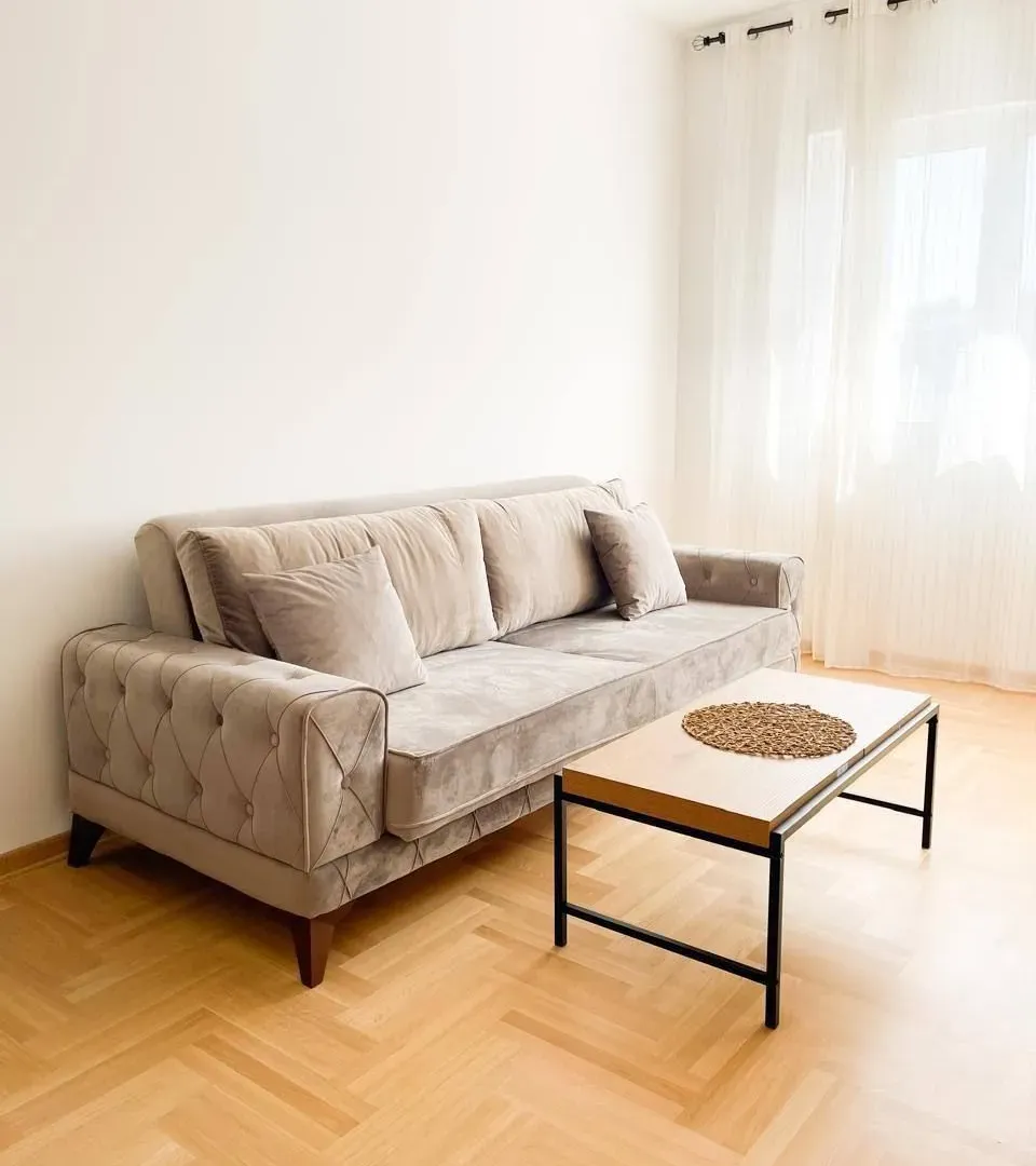 Rent, one bedroom apartment, 48m², Golubovina, Budva