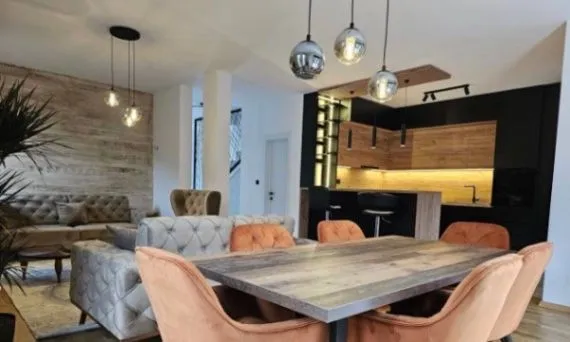 Prodaja, kuća, 170m², Tološi, Podgorica