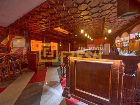 Prodaja, poslovni prostor, 1343m², Centar, Podgorica - image 26