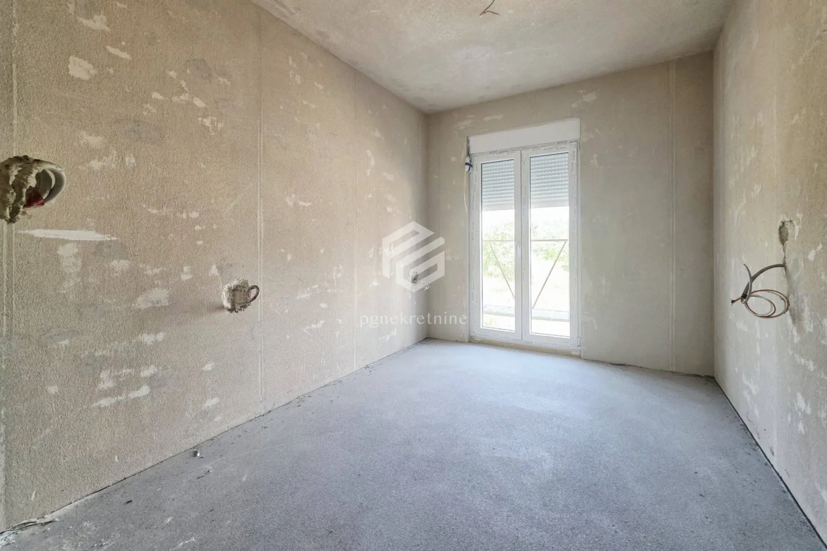 Prodaja, dvosoban stan, 65m², Konik, Podgorica