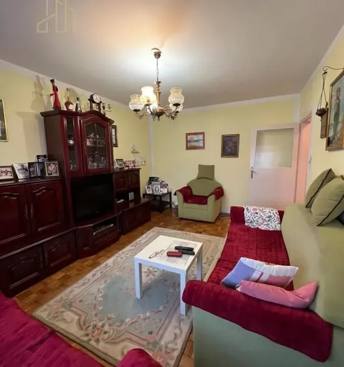 Sale, three bedroom apartment, 80m², Voždovac Sve Podlokacije, Beograd