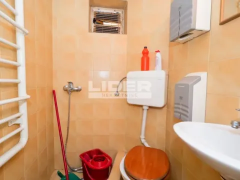 Izdavanje, stan, 43m², Stari Grad, Beograd - image 17
