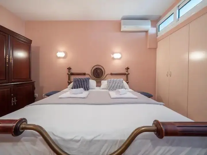 Izdavanje, dvosoban stan, 100m², Budva, Crna Gora