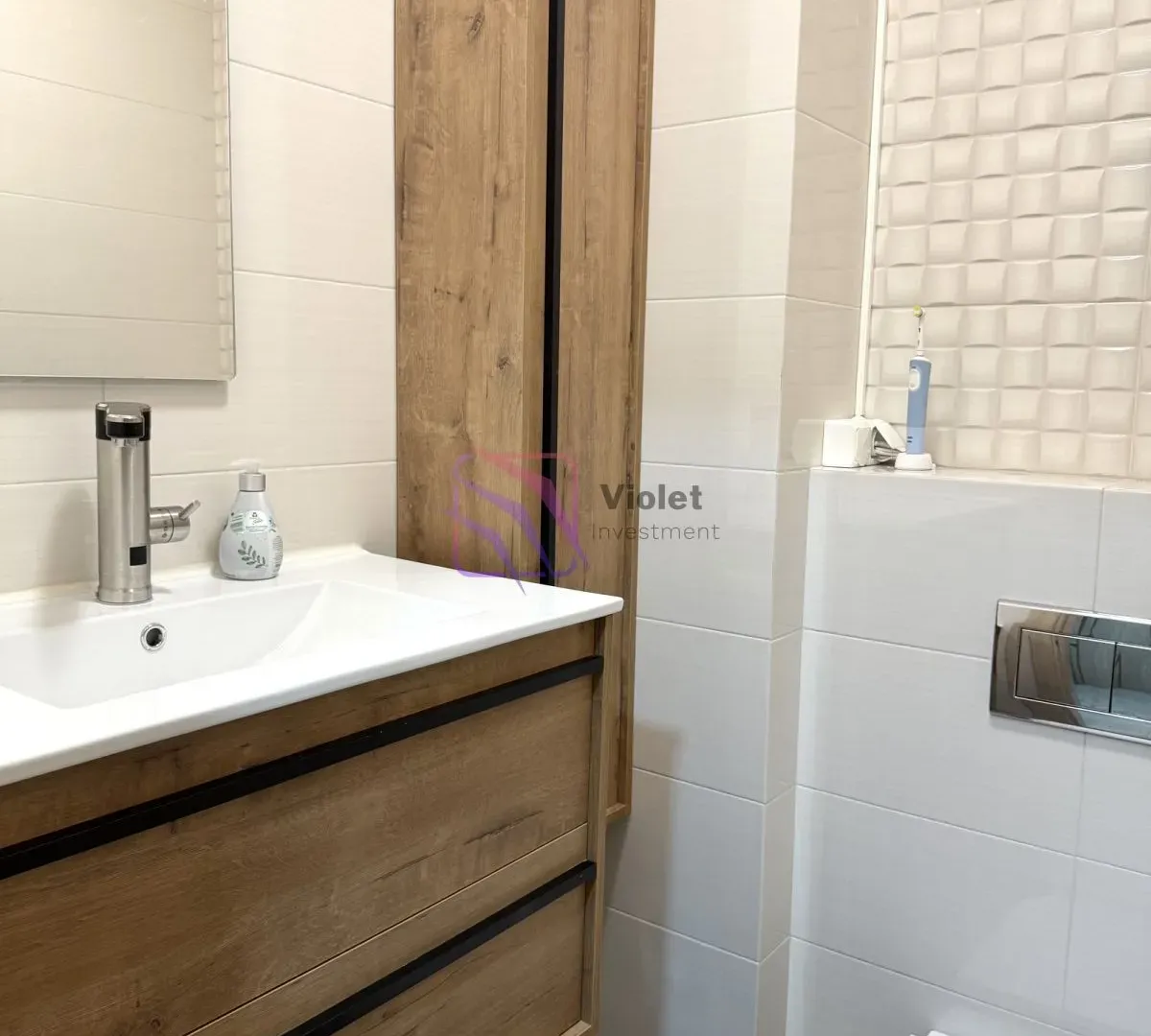 Prodaja, trosoban stan, 72m², City Kvart, Podgorica