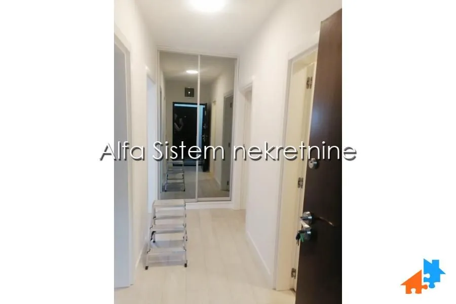 Izdavanje, trosoban stan, 69m², Sarajevska, Beograd