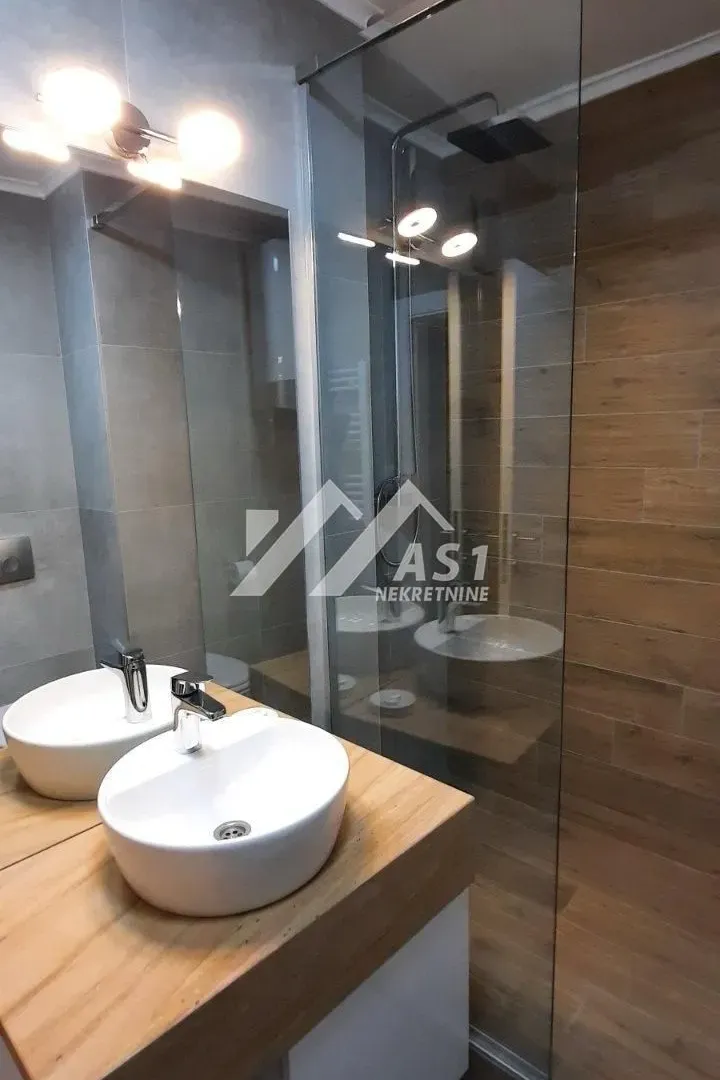 Izdavanje, jednosoban stan, 33m², Liman 1, Novi Sad Sve Podlokacije