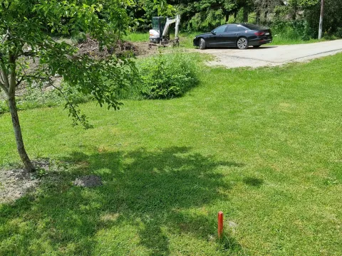 Zemljište in Centar