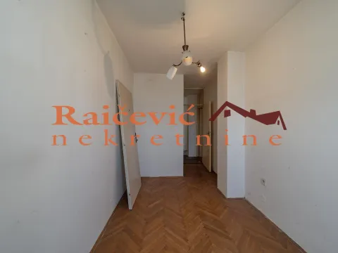 Sale, four bedroom apartment, 105m², Novi Beograd Blok 37, Novi Beograd Sve Podlokacije - image 11