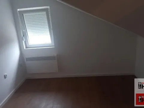 Prodaja, jednosoban stan, 28m², Podbara, Novi Sad Sve Podlokacije