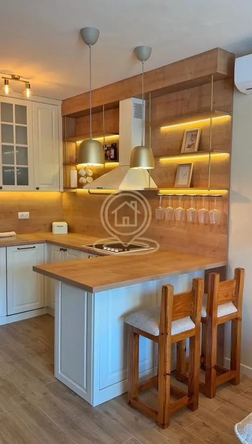 Izdavanje, jednosoban stan, 45m², Detelinara, Novi Sad Sve Podlokacije