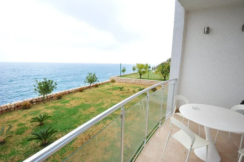 Prodaja, stan, 179m², Dobra Voda, Bar