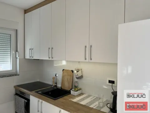 Prodaja, dvosoban stan, 46m², Petrovaradin, Novi Sad - image 3