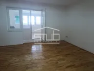 Izdavanje, kuća, 200m², Filmski Grad, Beograd - image 17