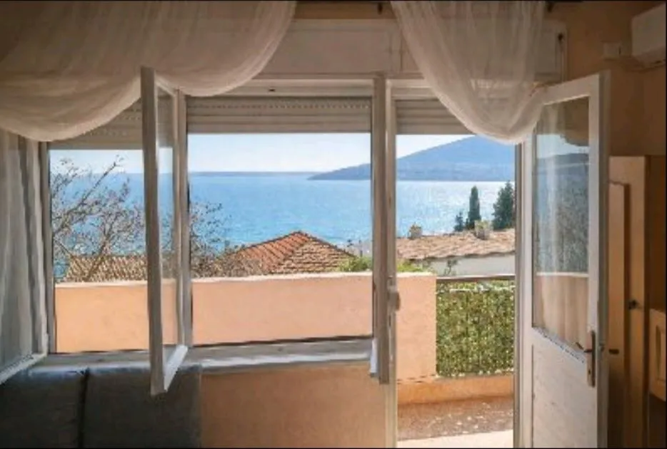 Prodaja, dvosoban stan, 92m², Centar, Herceg Novi