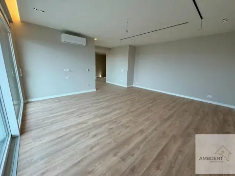Sale, four bedroom apartment, 158m², Voždovac Sve Podlokacije, Beograd - image 6