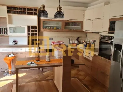 Rent, one bedroom apartment, 54m², Centar, Podgorica - image 2