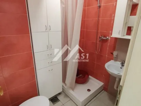 Rent, one bedroom apartment, 32m², Telep, Novi Sad Sve Podlokacije - image 9