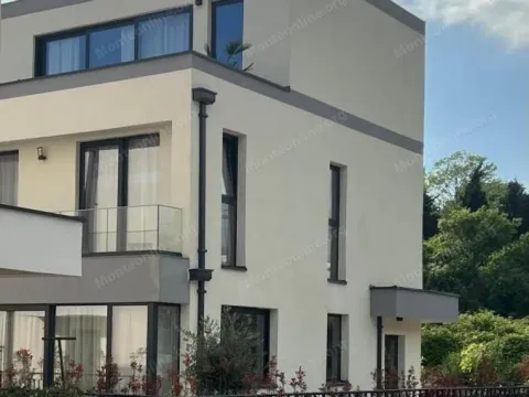 Prodaja, kuća, 176m², Kotor, Crna Gora - image 5