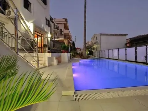 Sale, hospitality venue, 755m², Petrovac, Budva - image 16