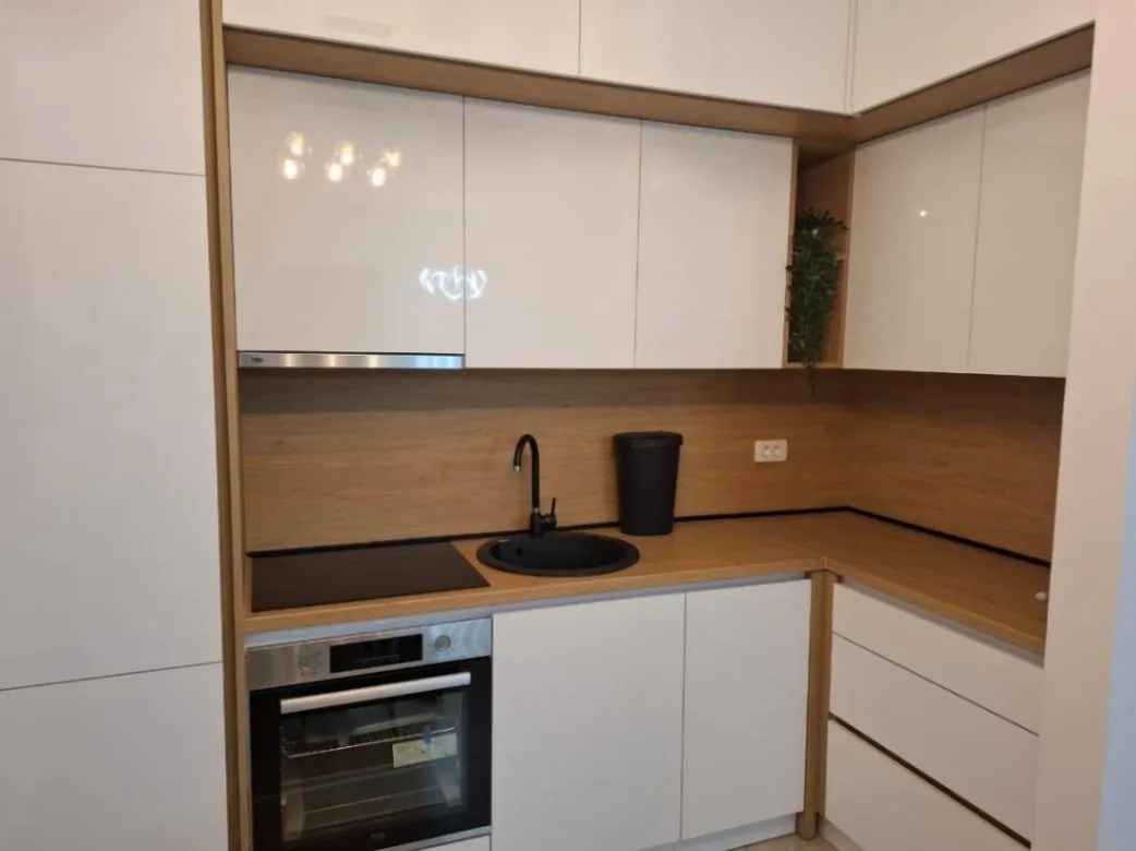 Izdavanje, jednosoban stan, 60m², Stara Varoš, Podgorica