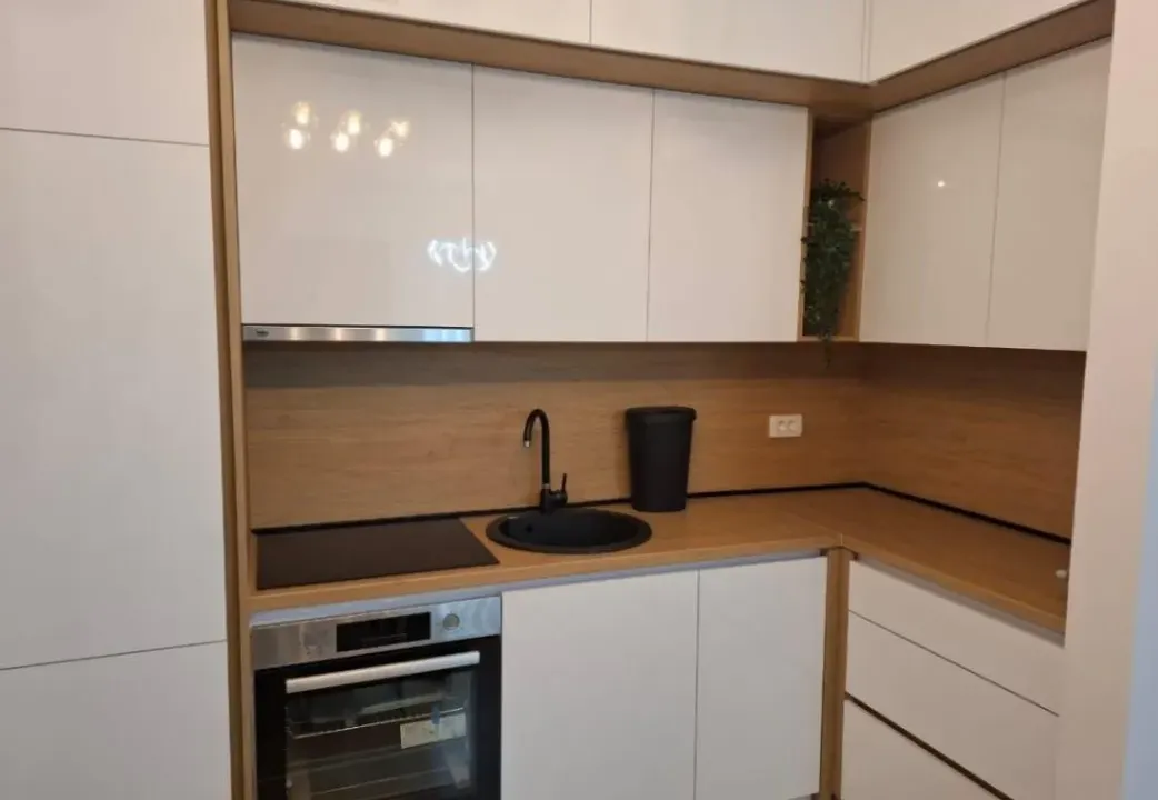 Izdavanje, jednosoban stan, 60m², Stara Varoš, Podgorica