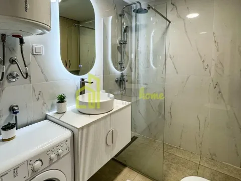 Prodaja, dvosoban stan, 74m², Bečići, Budva - image 13