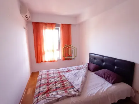 Rent, one bedroom apartment, 43m², Podgorica, Crna Gora - image 3