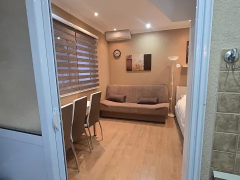 Izdavanje, stan, 35m², Donja Lastva, Tivat - image 4