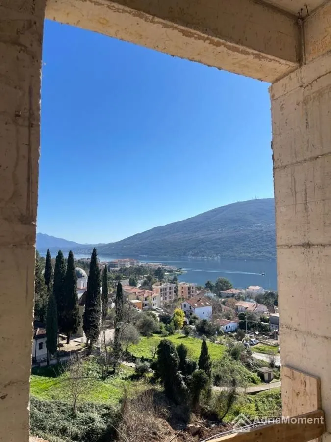 Sale, one bedroom apartment, 41m², Kumbor, Herceg Novi