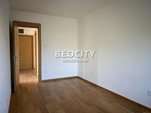 Izdavanje, poslovni prostor, 59m², Centar, Novi Sad - image 12