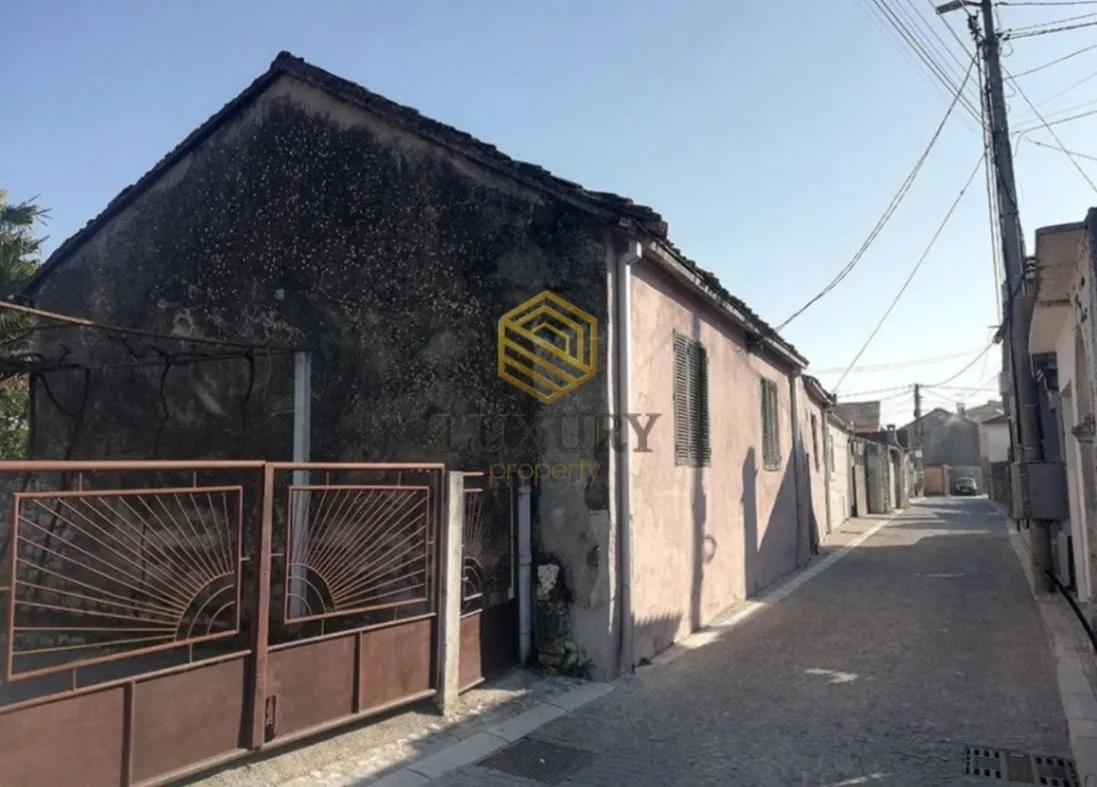 Prodaja, kuća, 118m², Stara Varoš, Podgorica