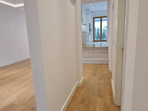 Rent, house, 250m², Savski Venac, Beograd - image 2