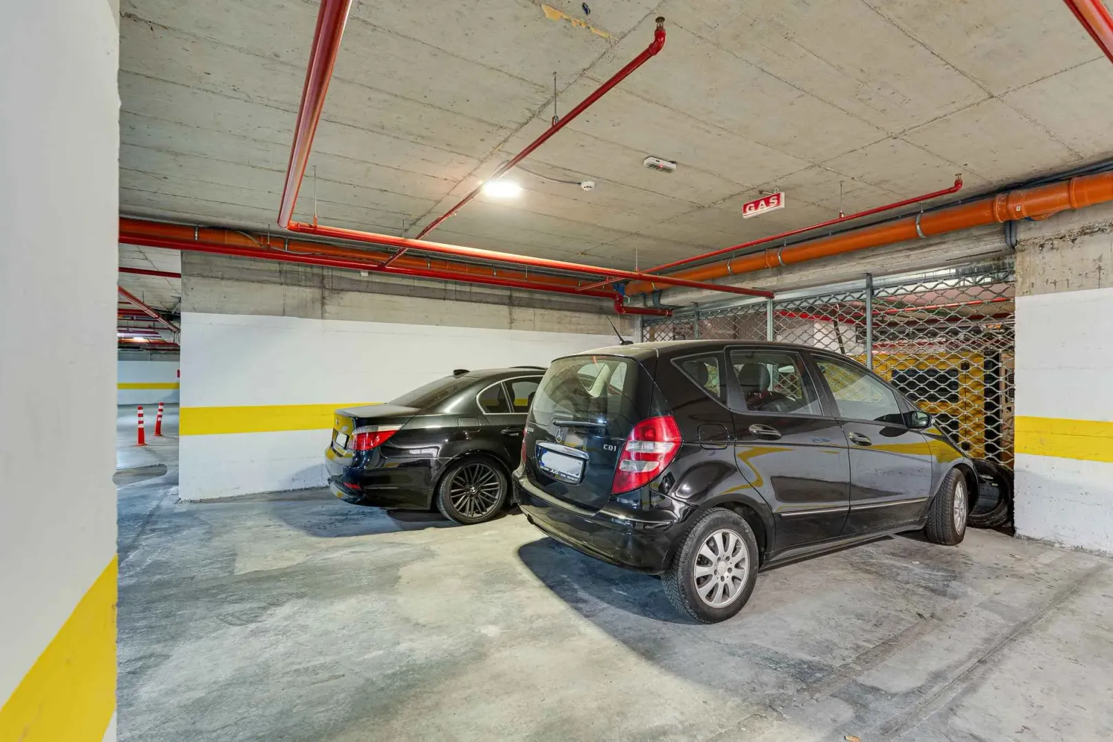 Sale, office space, 20m², Budva, Crna Gora