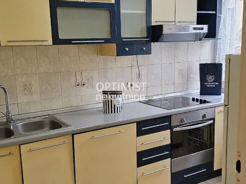 Prodaja, trosoban stan, 70m², Zemun Meandri, Zemun Sve Podlokacije - image 3