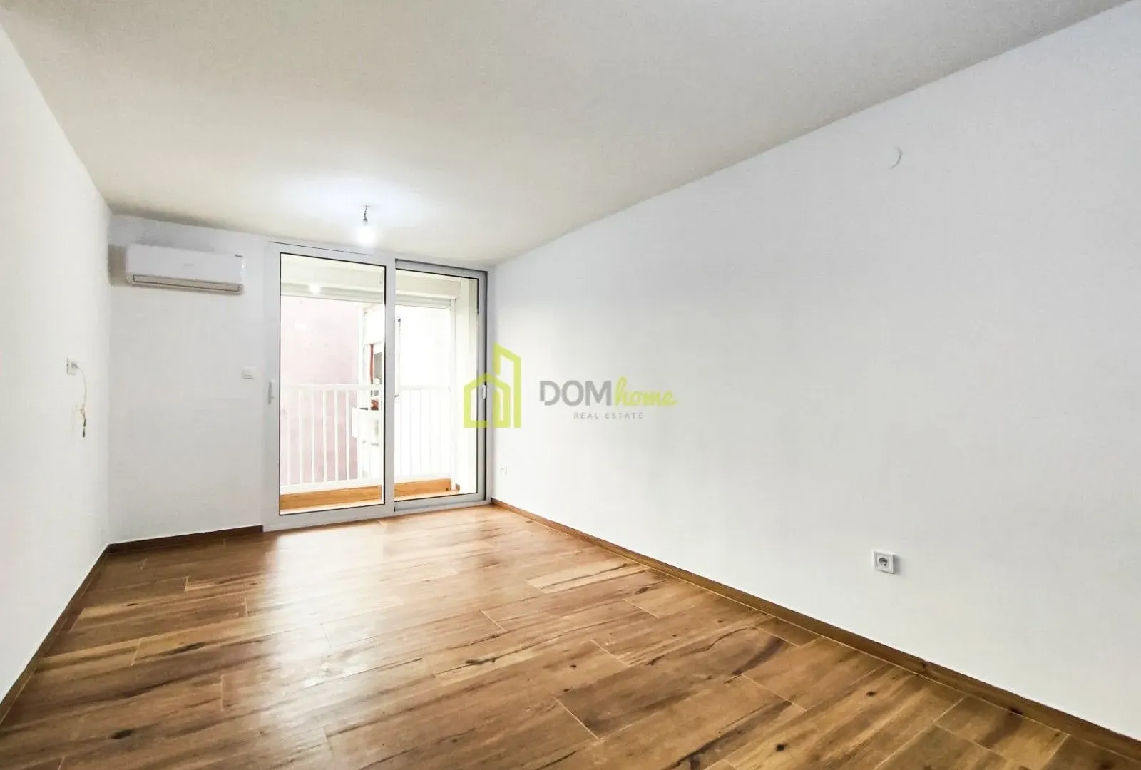 Prodaja, jednosoban stan, 37m², Blok 5, Podgorica