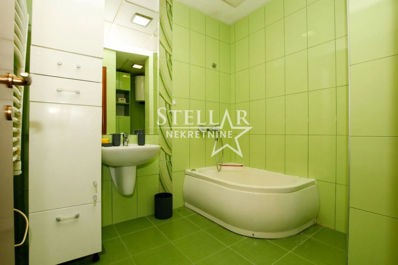 Rent, two bedroom apartment, 68m², City Kvart, Podgorica