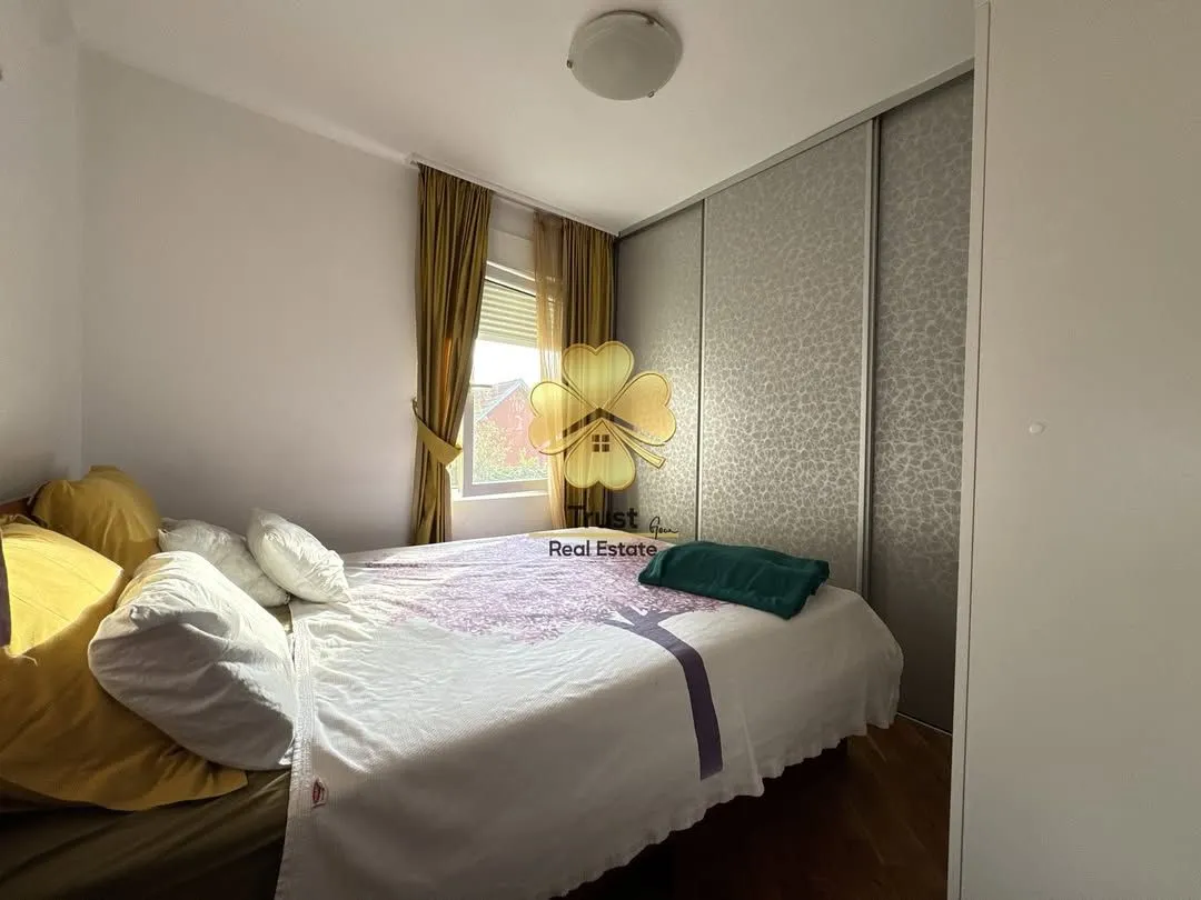 Prodaja, dvosoban stan, 50m², Blok 9, Podgorica
