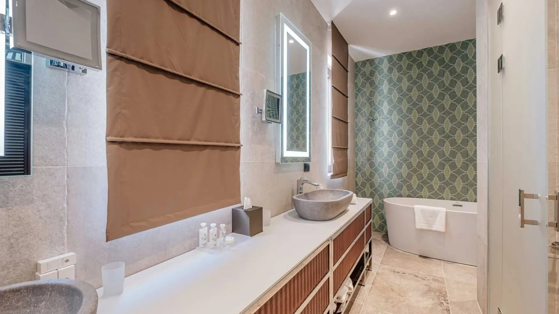 Sale, house, 291m², Sveti Stefan, Budva