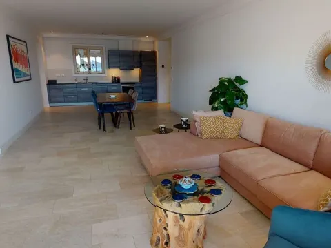 Prodaja, dvosoban stan, 123m², Kotor, Crna Gora - image 5