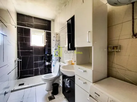 Izdavanje, kuća, 147m², Donji Kokoti, Podgorica - image 12