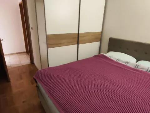 Izdavanje, dvosoban stan, 65m², Preko Morače, Podgorica - image 8