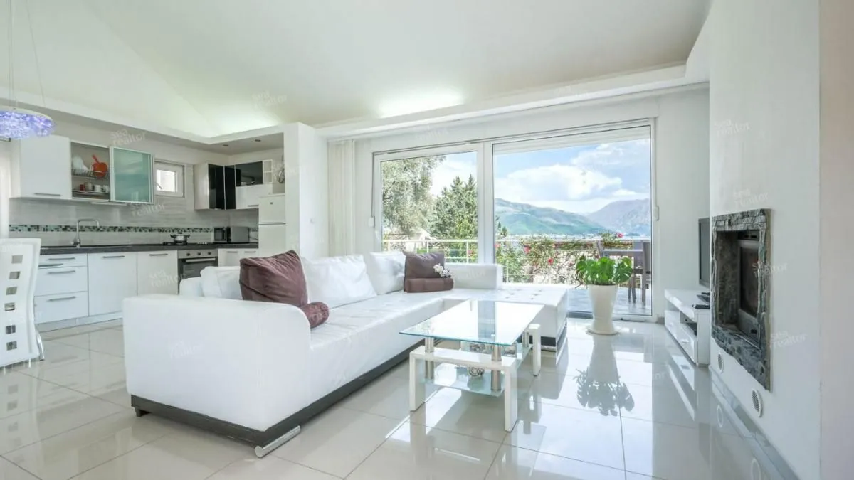 Prodaja, kuća, 200m², Krašići, Tivat