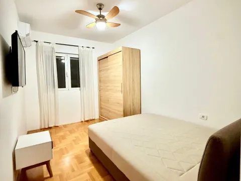 Sale, two bedroom apartment, 75m², Budva, Crna Gora - image 19